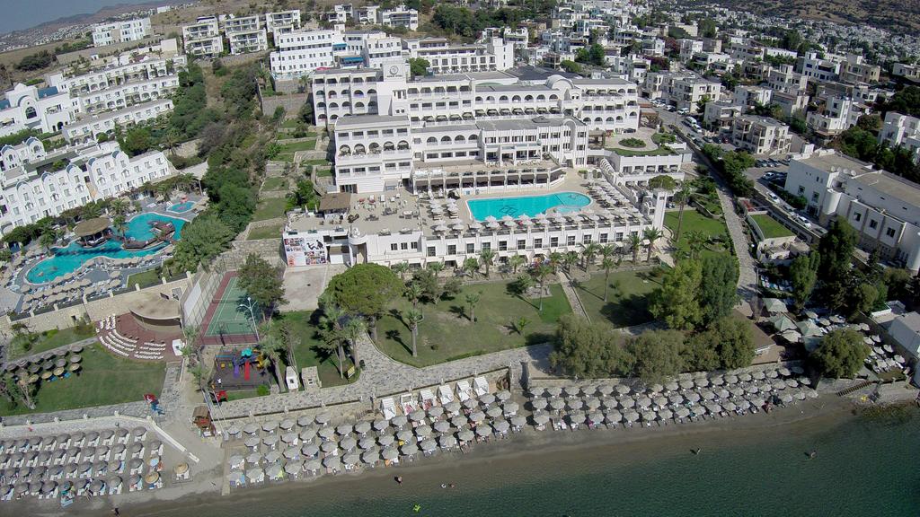 Hotel Azka